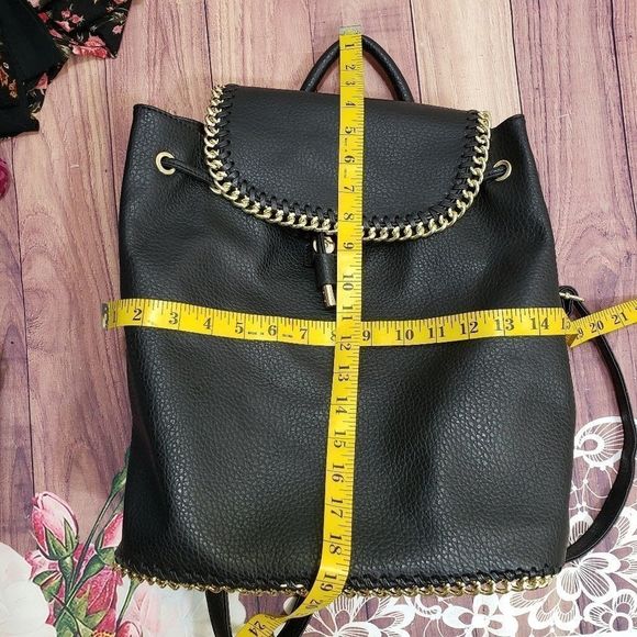 Expressions nyc backpack bag - Picture 3 of 7